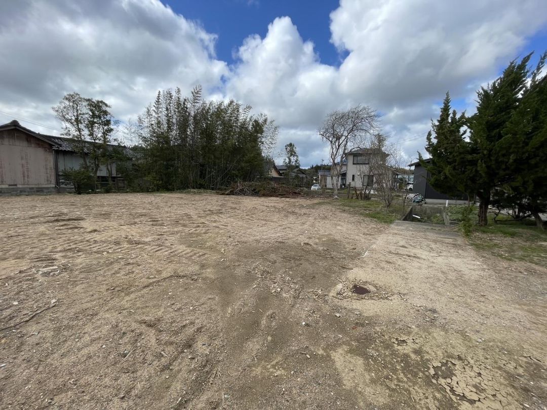 Land for Sale in Nanao City, Ishikawa - 969.38 sqm Plot - Thumbnail 2