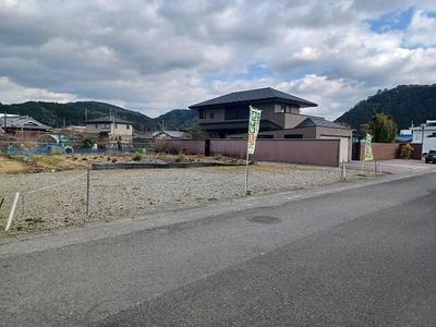 Spacious 4-Bed House in Wakayama with 1236㎡ Land — Land, Innan, Wakayama