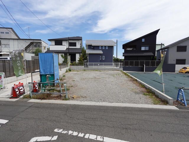 Land for Sale in Yamato City, Kanagawa – 142.48 sqm - Thumbnail 3
