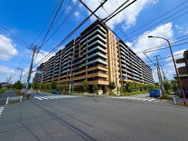 3SLDK Apartment for Sale in Machida, Tokyo - 82.41 sqm - Thumbnail 2