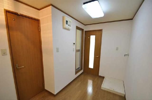 1K Apartment for Rent in Tama City, Tokyo - 23.01 sqm - Thumbnail 4