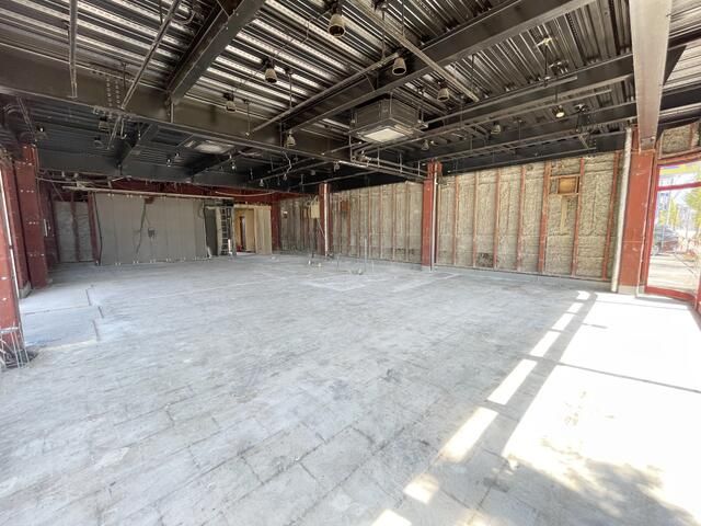 157 sqm Commercial Space for Rent in Kofu, Yamanashi - Image 1