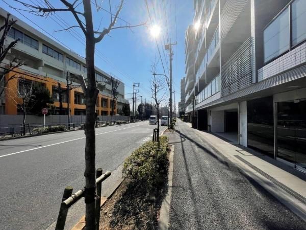 1DK Apartment in Fuchu, Tokyo - Keio Line Access - Thumbnail 2