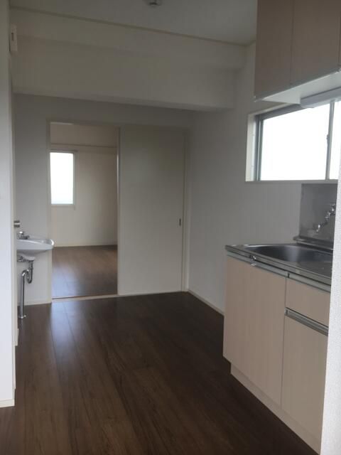 1DK Apartment for Rent in Musashimurayama, Tokyo - 45,000 Yen - Thumbnail 3