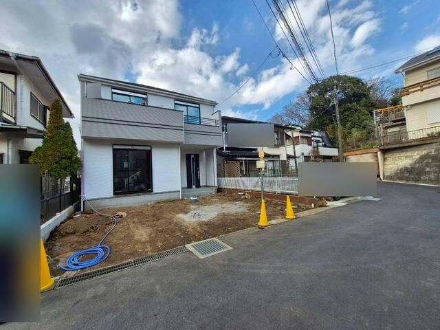 New 4LDK House for Sale in Hiratsuka, Kanagawa - 2026 Build - Thumbnail 2