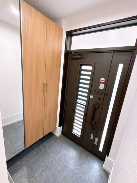3LDK House for Sale in Mitaka, Tokyo - 79.73 sqm - Thumbnail 2