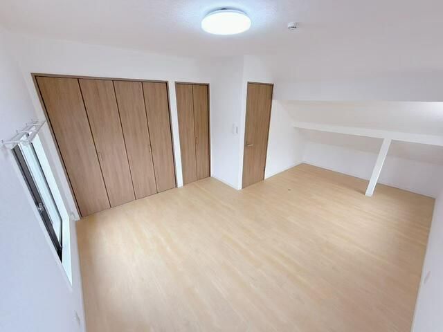 3LDK House for Sale in Mitaka, Tokyo - 79.73 sqm - Thumbnail 3