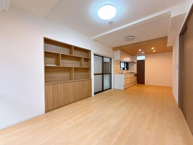 3LDK House for Sale in Mitaka, Tokyo - 79.73 sqm - Thumbnail 4