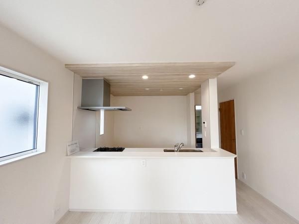 New 4LDK House in Takarazuka, Hyogo | 2025 Build on 152sqm Land - Thumbnail 3