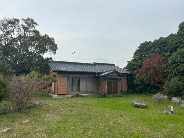 Large 2555 sqm Land with House for Sale in Mobara, Chiba - Thumbnail 2