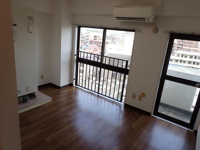 San'ei Tsurumi Heights 1R Apartment for Rent in Yokohama - Thumbnail 3