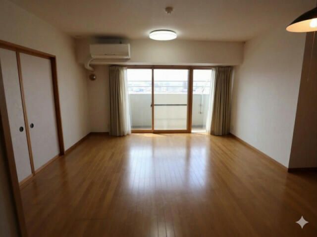 4LDK Apartment for Sale in Toyama City, Toyama Prefecture - Thumbnail 3