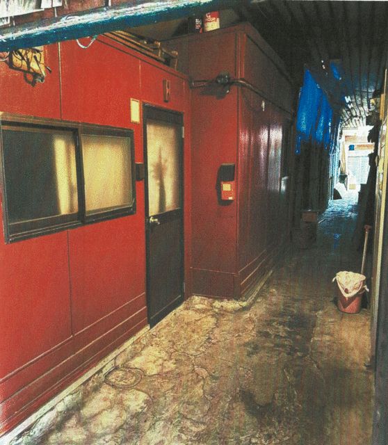 1950 3DK Wooden House for Sale in Osaka Minato Ward - Thumbnail 2