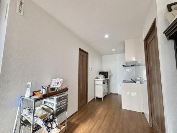 4LDK Steel-Framed House for Sale in Sumida, Tokyo - Thumbnail 3