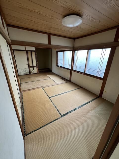 Renovated 4LDK House in Quiet Iwamizawa, Hokkaido - Thumbnail 3