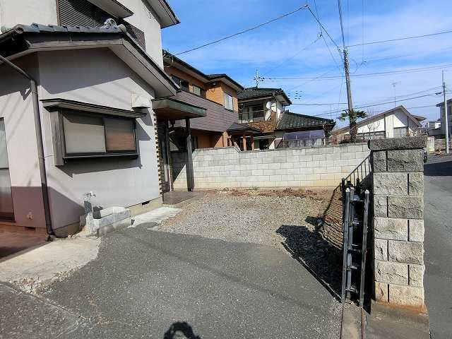 Used Detached House for Sale in Sano, Tochigi - 4K, 70 sqm - Thumbnail 2