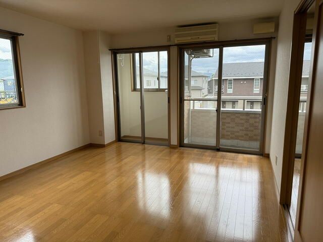 2DK Apartment for Rent in Sakai City, Fukui Prefecture - Thumbnail 4