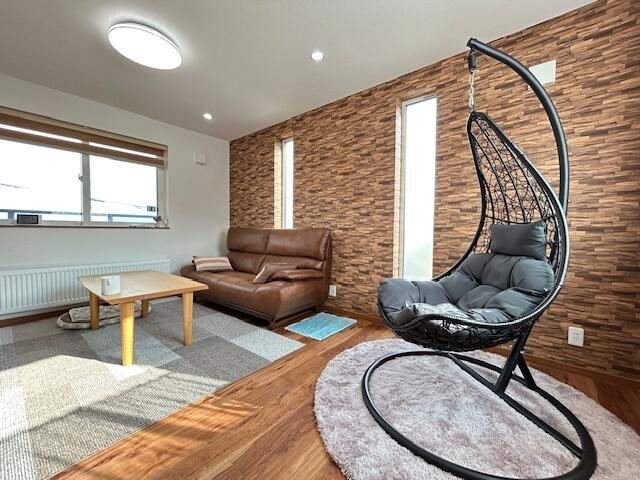 Modern 4LDK House in Otaru, Hokkaido | 2023 Build - Thumbnail 2