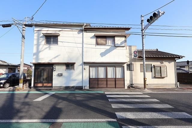 6LDK Detached House for Sale in Nobeoka, Miyazaki - Main Image