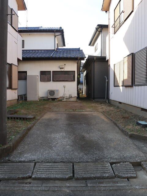 4DK House for Rent in Satte, Saitama - 66.24 sqm - Thumbnail 2