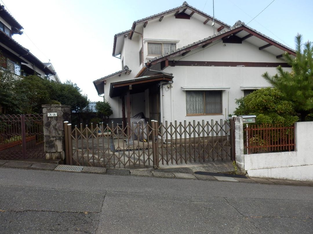 6DK Detached House for Sale in Shimonoseki, Yamaguchi - Main Image