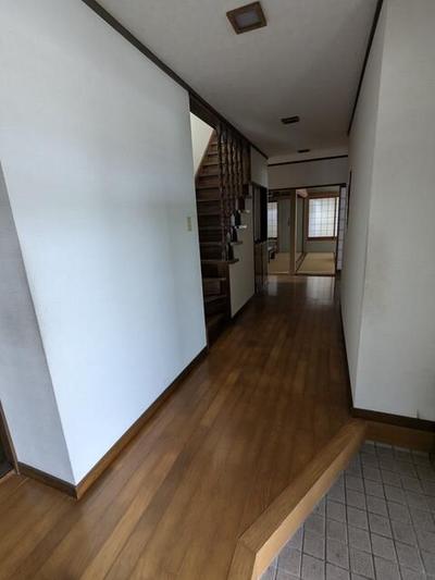 8LDK House for Sale in Kashima, Saga with Garden and Parking — Image 22, Kashima, Saga