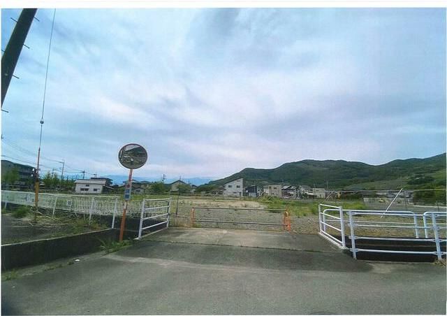 Land for Sale in Kofu, Yamanashi - 649.17 sqm Flat Plot - Thumbnail 3