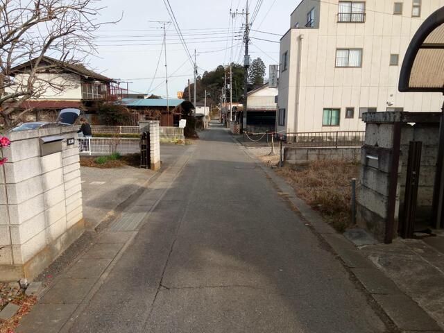 96 Tsubo Residential Land Plot with Old House in Takasaki, Gunma - Thumbnail 2
