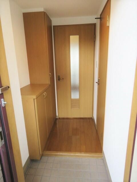 2DK Apartment for Rent in Kami-Osaki, Shinagawa, Tokyo - Thumbnail 4