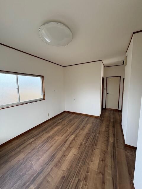 2DK Apartment for Rent in Ashikaga, Tochigi - Thumbnail 3