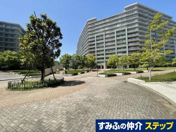 4LDK Apartment for Sale in Inagi City, Tokyo - 123.53 sqm - Thumbnail 2