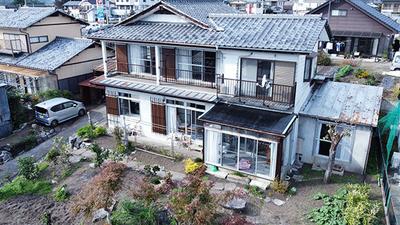 A house with a garden overlooking Mount Akagi, near the Numata Loop Line: Villas, Real Estate, Properties for Sale, Hometown Information Center: Nationwide Country Living Property Data — Image 4, Numata, Gunma