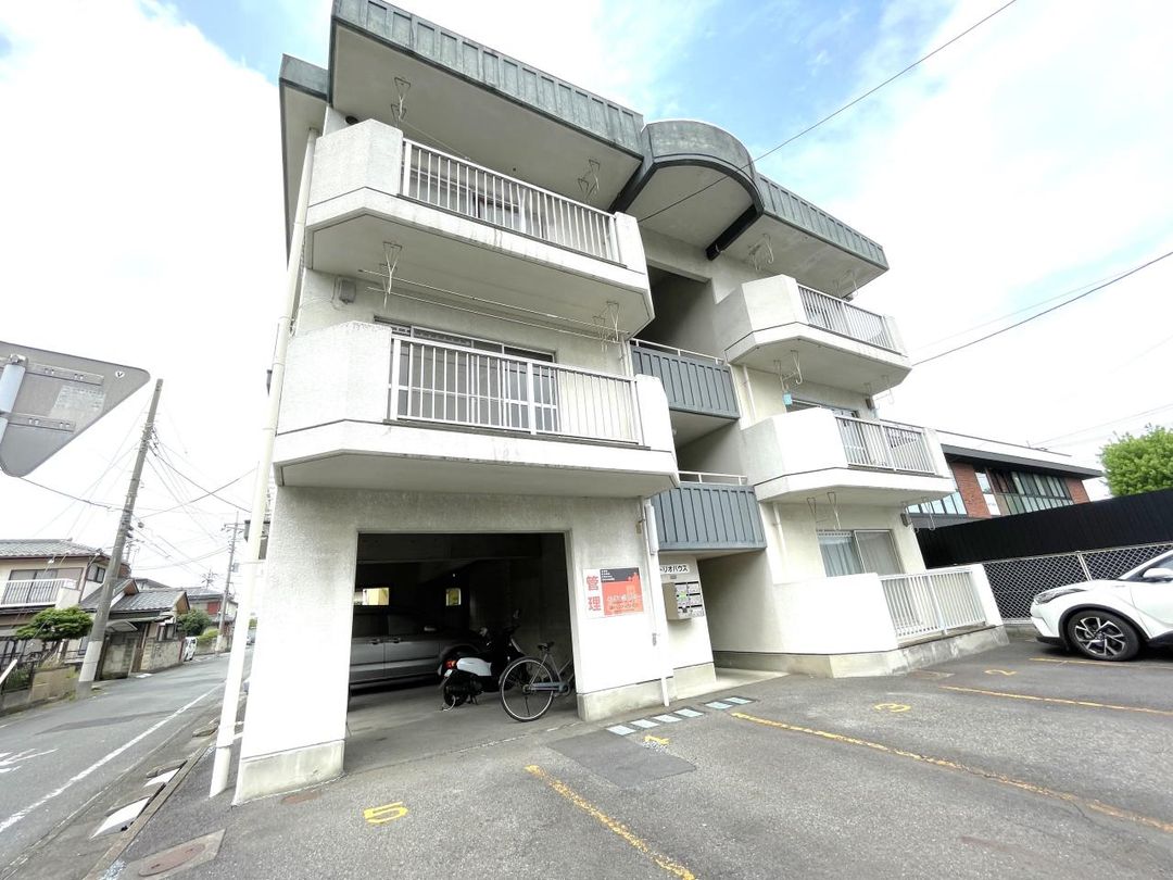 Trio House 2DK Apartment for Rent in Maebashi, Gunma - Thumbnail 2