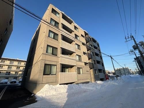 Sapporo Chuo Ward Apartment Building for Sale | 25 Units | 2019 Build - Thumbnail 2