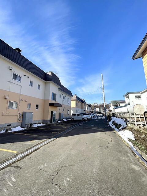 Affordable Rental Parking Space in Hakodate, Hokkaido - Thumbnail 3