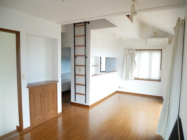 1LDK Detached House for Sale in Tateyama, Chiba with Private Parking - Image 22