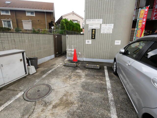 Horei Building Commercial Property for Sale in Akishima, Tokyo - Thumbnail 4