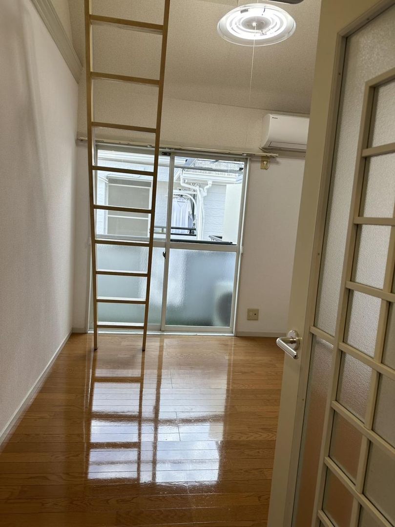 Miraia Apartment Building for Sale in Kita Ward, Tokyo - Thumbnail 3
