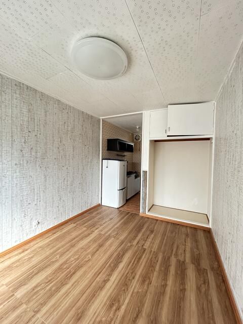 1R Apartment for Rent in Katsura, Chiba - 20,000 Yen - Thumbnail 3