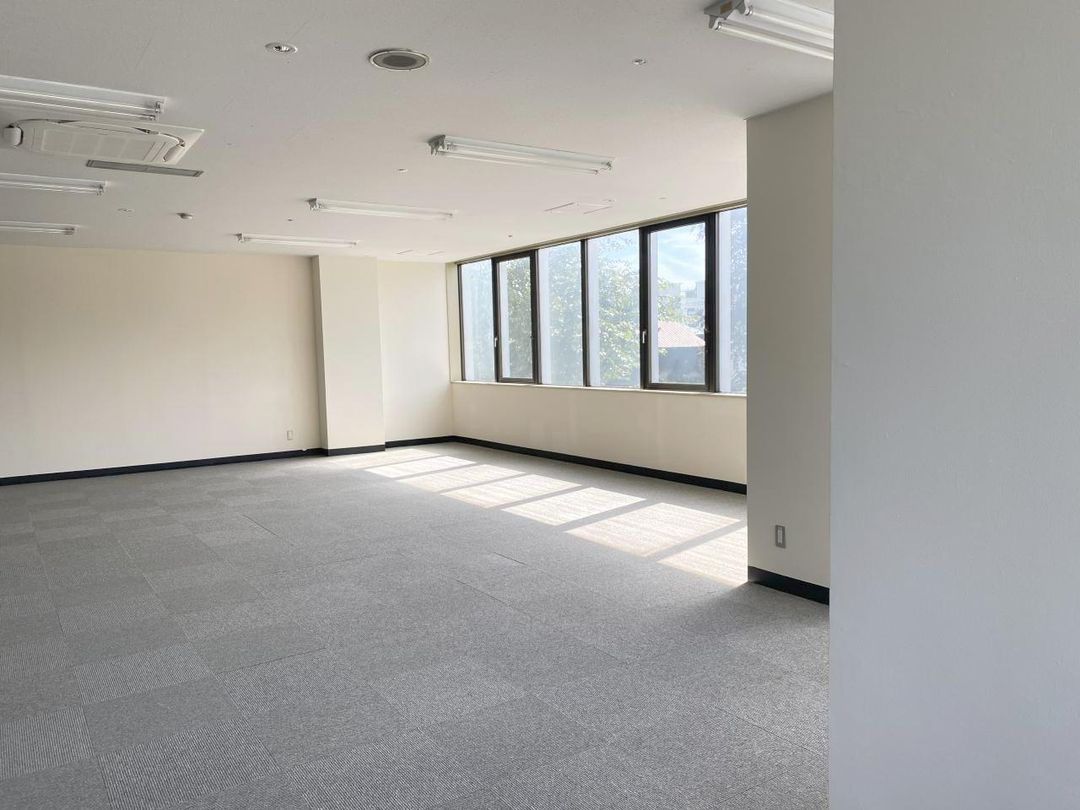 158 sqm Office for Rent in Tomakomai Hokkaido Oji Fudosan Building - Thumbnail 3