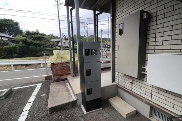 1LDK Apartment for Rent in Tsuru City, Yamanashi - Thumbnail 3