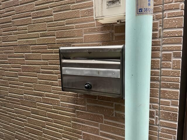 2LDK House for Rent in Bunkyo's Hongo, Near Kasuga Station - Thumbnail 2