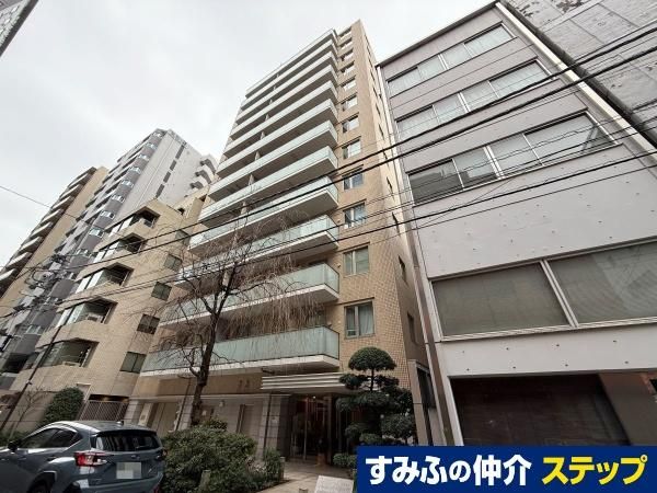 3LDK Apartment for Sale in Chiyoda Ward, Tokyo - Thumbnail 2