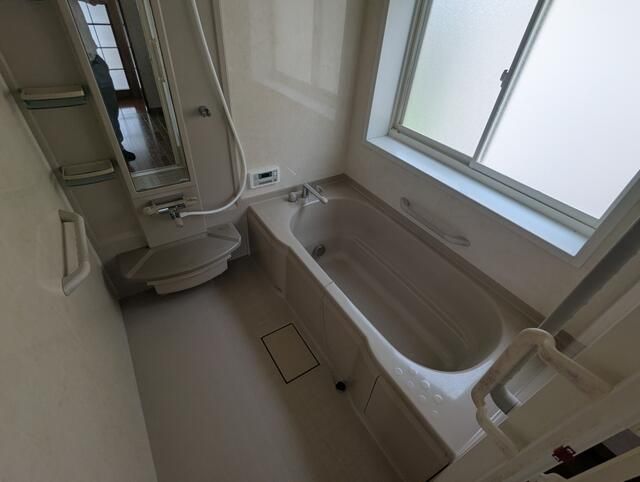 8DK Family House in Niigata with 224㎡ Land and Free Parking - Thumbnail 4