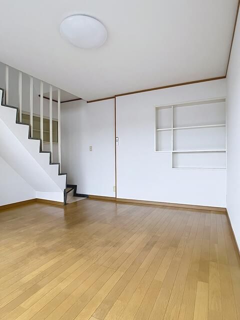 1LDK Apartment for Rent in Setagaya, Tokyo 55.33m² - Thumbnail 4
