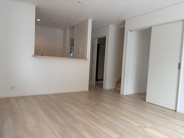 New 4LDK House for Sale in Minami-ku, Sapporo - Thumbnail 2