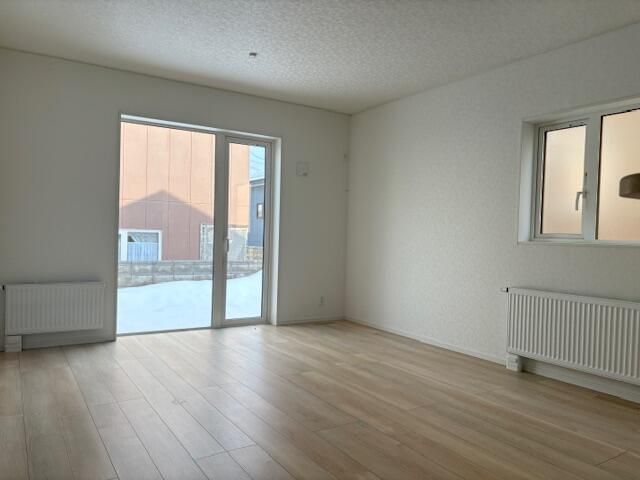 New 4LDK House for Sale in Minami-ku, Sapporo - Thumbnail 3