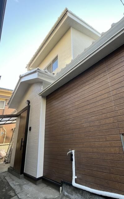 2LDK House for Sale in Urayasu, Chiba with Spacious Living Area - Image 7