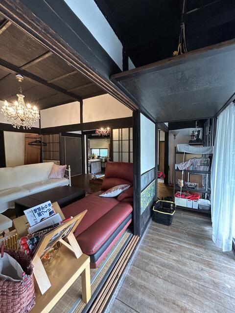 4LDK House on 550㎡ Land in Higashihiroshima with Free Parking - Thumbnail 2