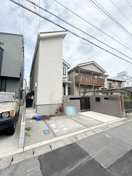 2SLDK Detached House for Sale in Mihama-ku, Chiba City - Thumbnail 2